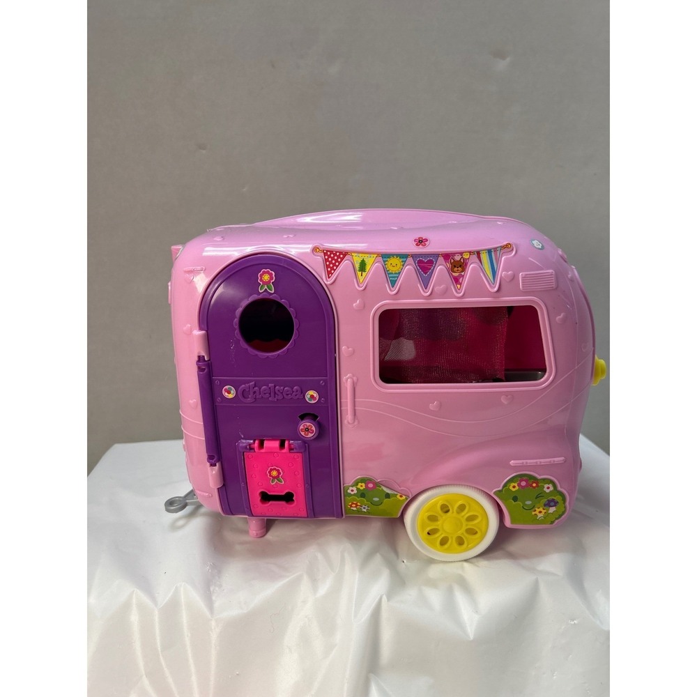Barbie Club Chelsea Camper Playset FXG90 Pink Caravan Blue Car Doll Accessories - Picture 11 of 16